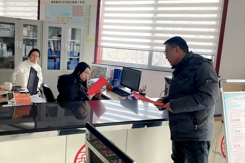 3、安排专员就封闭事项对周边单位传达.jpg